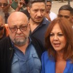 Defensora-Eglee-Gonzalez-y-el-diputado-Bruno-Gallo.jpg